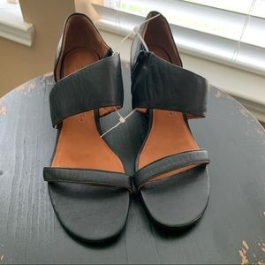 Gentle soul wedge heel